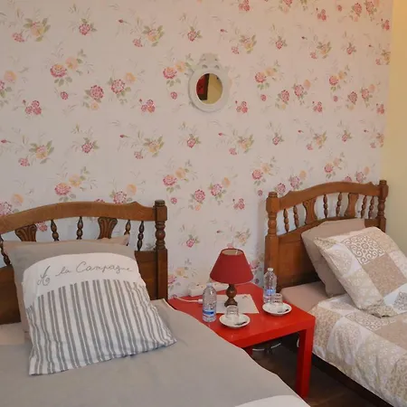 Ferienhaus Le De La Gentilhommiere Du Chateau De Ragnies. Lyree